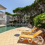 Fresh Sunny Flat With Pool & Terrace By Host Wise